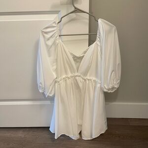 Selfie Leslie White Open-Back Mini Dress